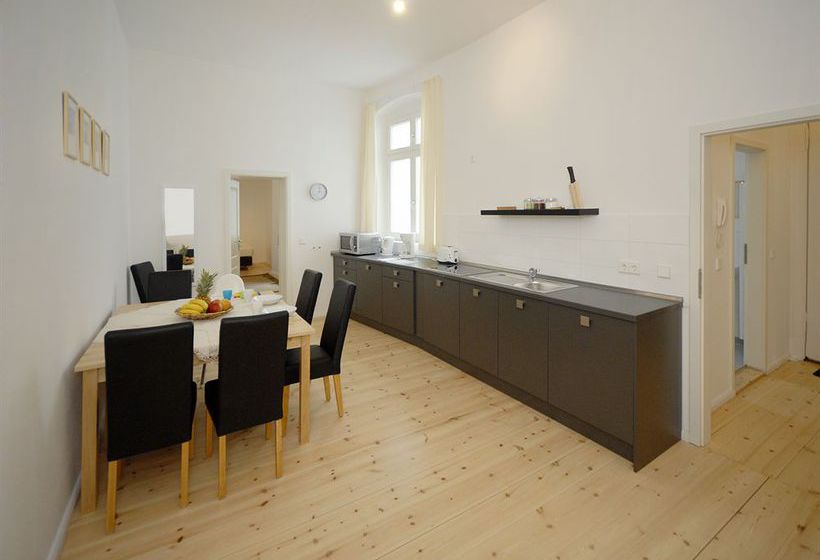 Old Town Apartments Metzer Strasse 19