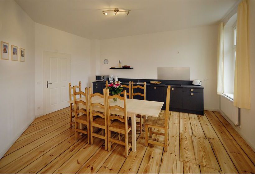 Old Town Apartments Metzer Strasse 7