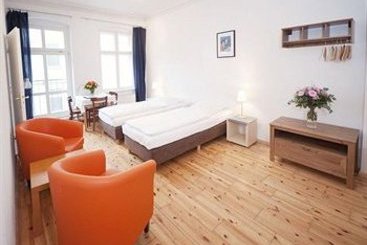 Old Town Apartments Schönhauser Allee 10