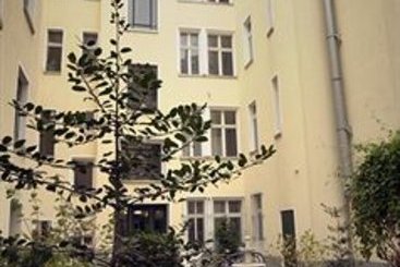 Old Town Apartments Schönhauser Allee 9