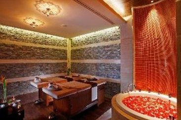 Hotel Centara Grand Beach Resort Phuket 9