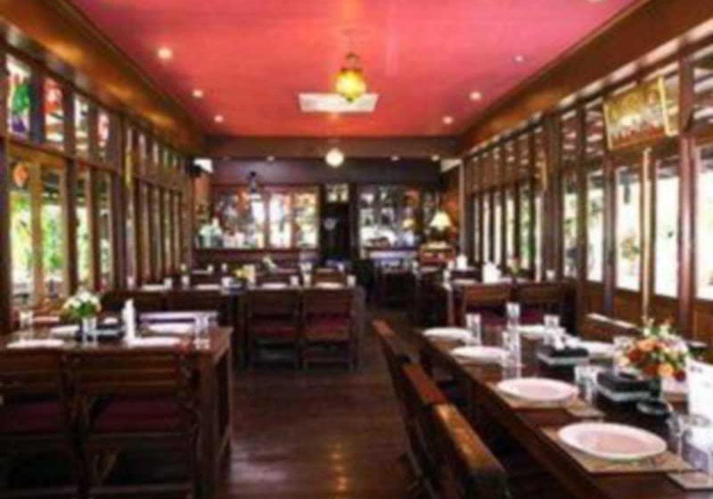 Rachawadee Oasis Resort & Hotel 8