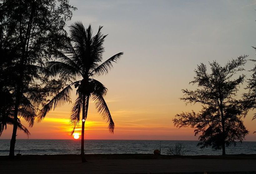 Resort D Varee Mai Khao Beach 20