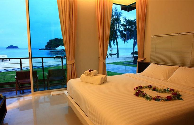 Idyllic Concept Resort 6