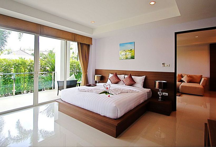 Hotel Bangtao Tropical Residence 8