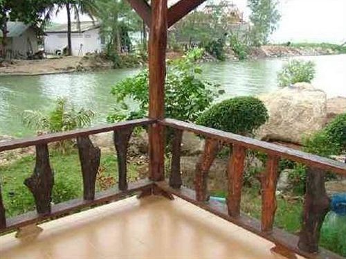 Buritara Resort & Spa 13