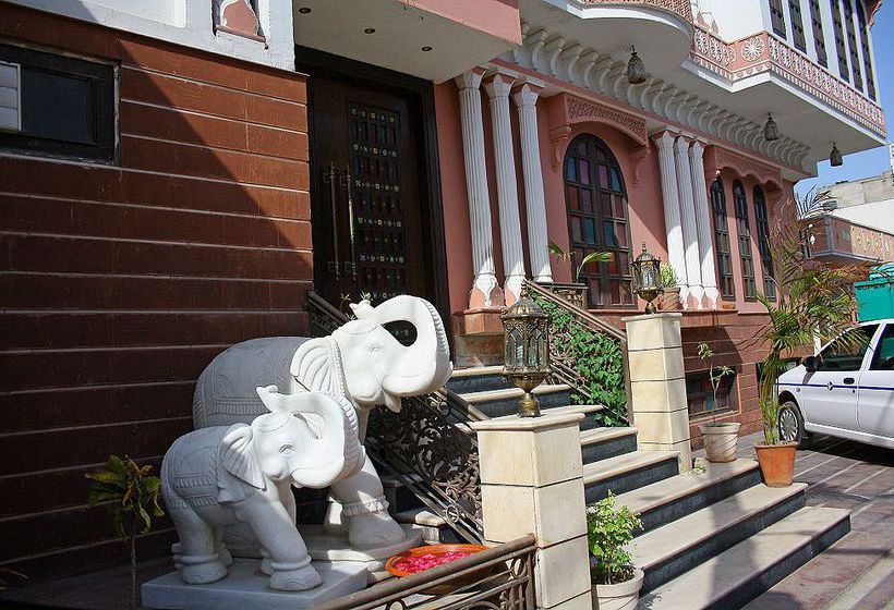Hotel Rajputana Haveli 2