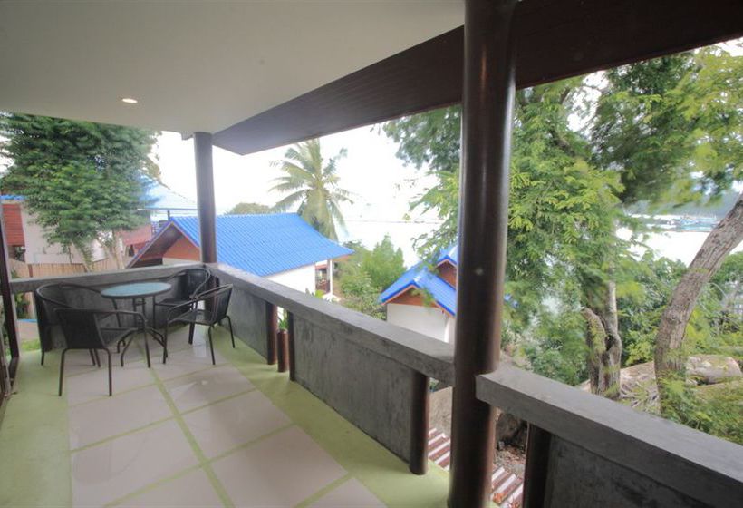 Tharathip Resort 3
