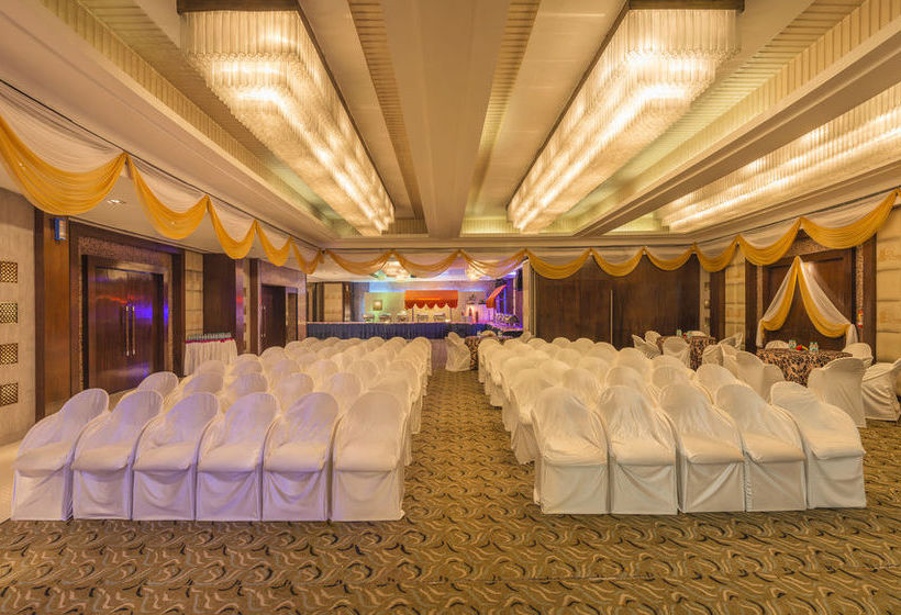 Hotel Tunga Reganza Navi Mumbai 6
