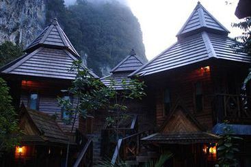 Phu Pha Aonang Resort & Spa 16