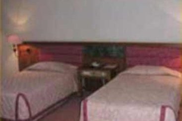 Mandarin Golden Valley Hotel & Spa 1