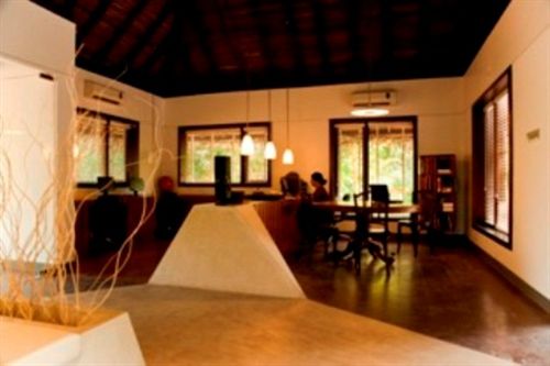 Hotel The Park On Vembanad Lake 12