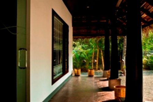 Hotel The Park On Vembanad Lake 15