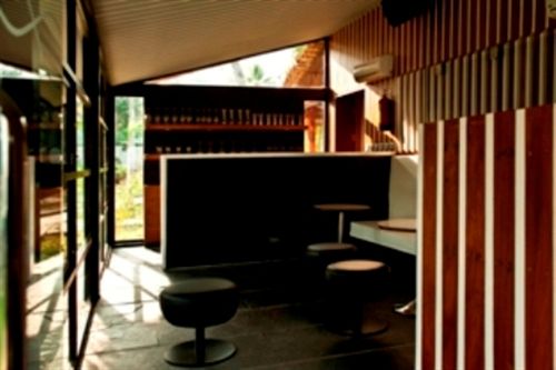 Hotel The Park On Vembanad Lake 8