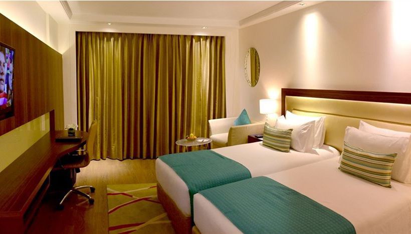 Hotel Golden Tulip Lucknow 20