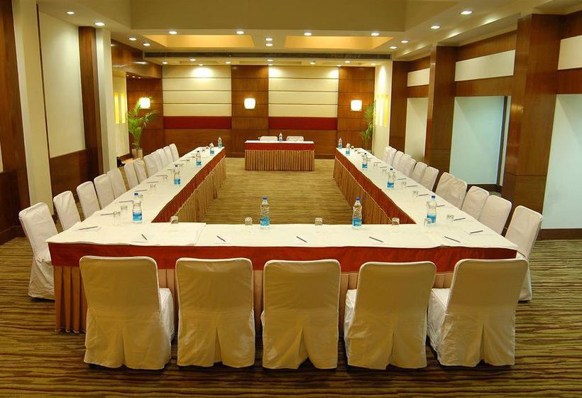 Hotel Golden Tulip Lucknow 7