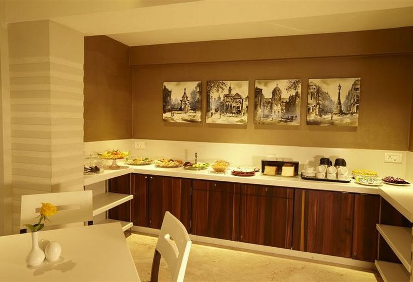 Hotel Bawa Continental 14