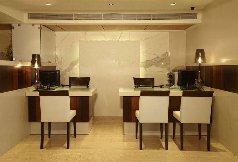 Hotel Bawa Continental 16