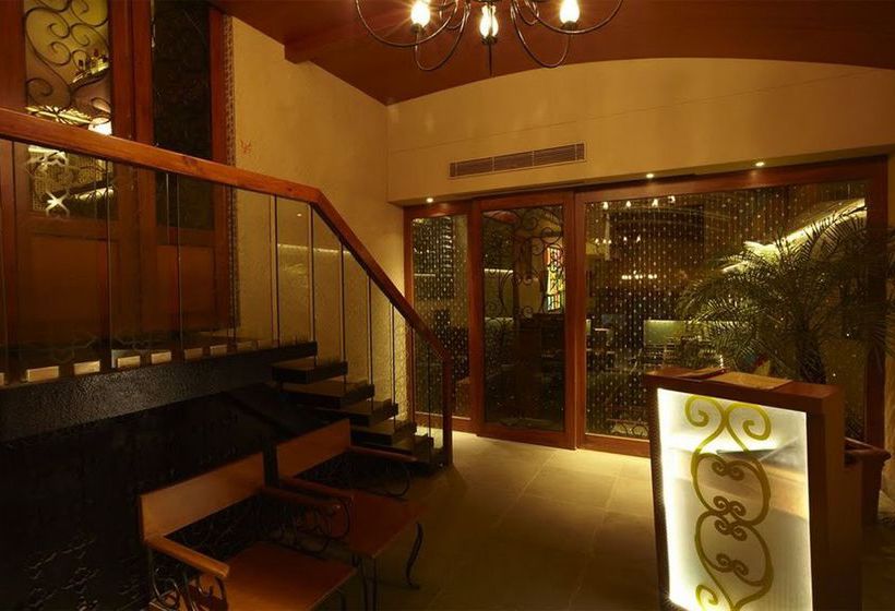 Hotel Bawa Continental 19