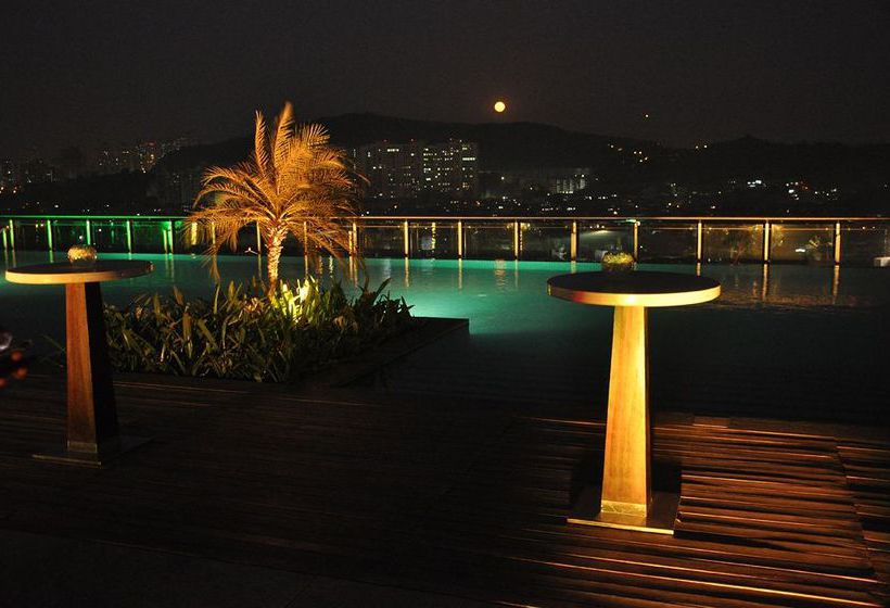 Hotel Holiday Inn Mumbai International Airport 5