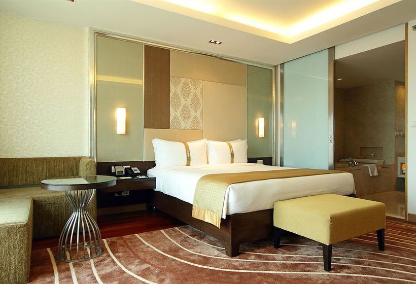 Hotel Holiday Inn Mumbai International Airport 6