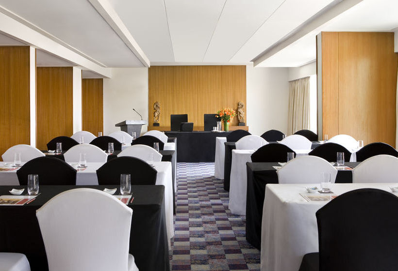 Hotel Courtyard By Marriott Hyderabad 4