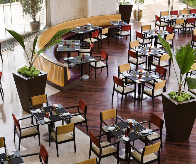 Hotel Courtyard Mumbai International Airport 20