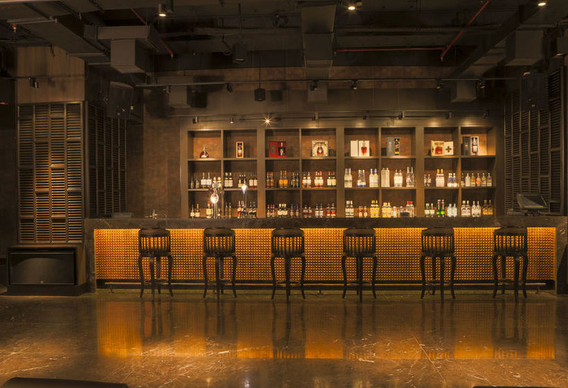 Hotel Courtyard Mumbai International Airport 7