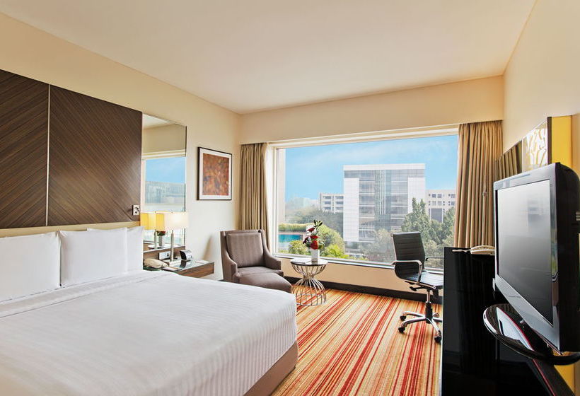 Hotel Courtyard Mumbai International Airport 9