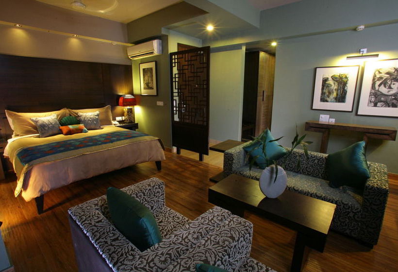 Hotel Justa The Residence 10