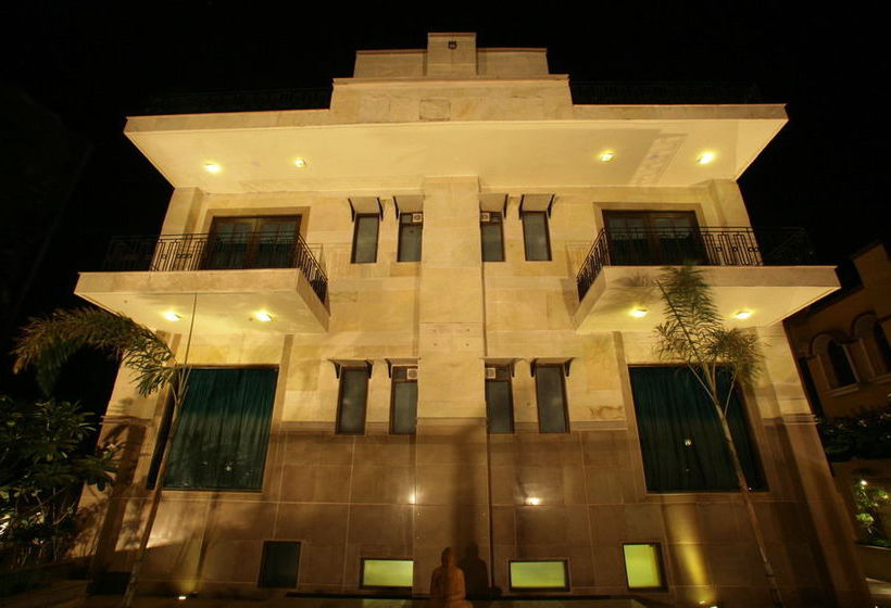 Hotel Justa The Residence 18