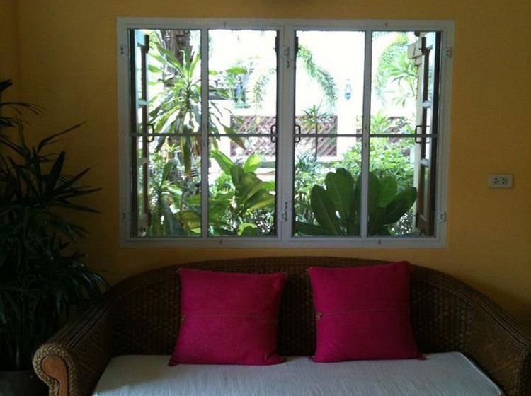 Hotel Baanrajdamnern Hua Hin 15