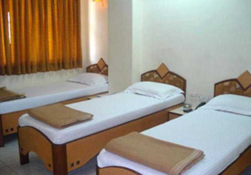 Hotel Kamran Residency 5