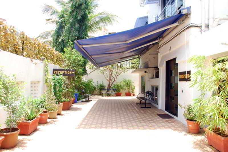 Hotel 7 Flag International 5