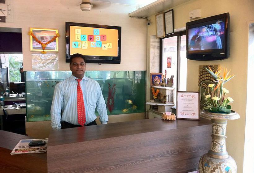 Hotel Red Palms Residency 5