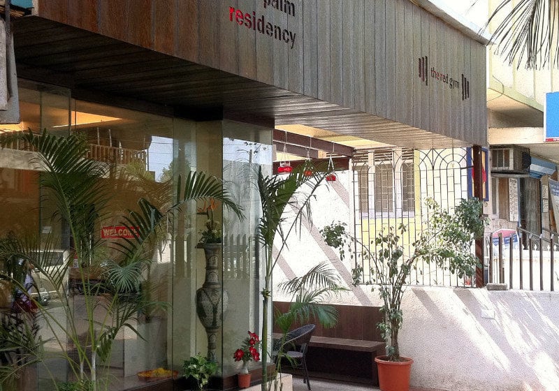 Hotel Red Palms Residency 9