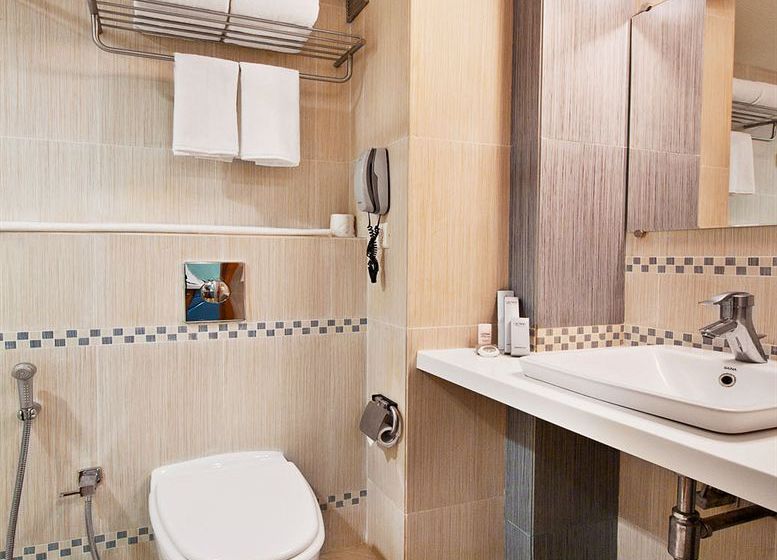 Grand Residency Hotel & Service Apartment 12