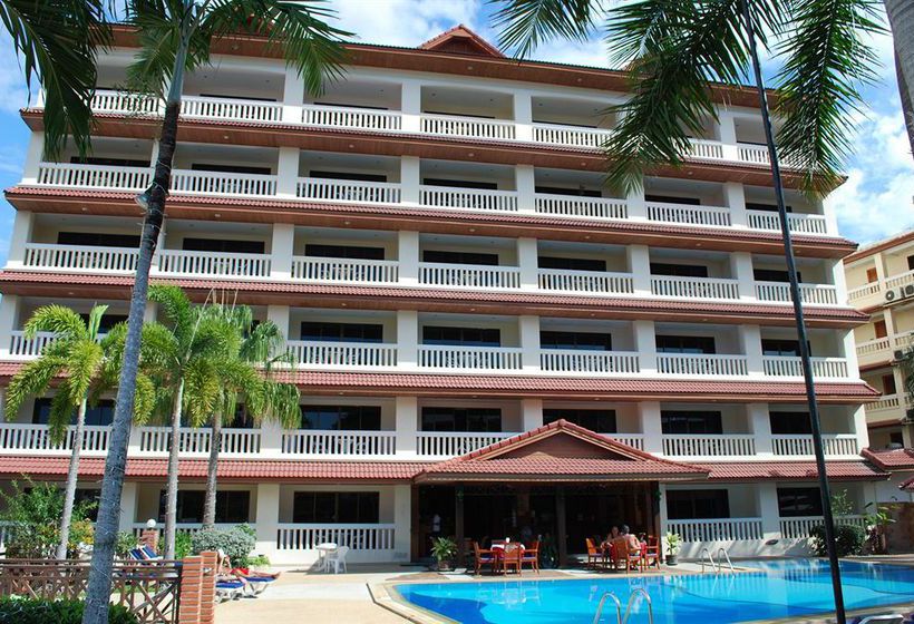 Hotel The Residence Garden 1