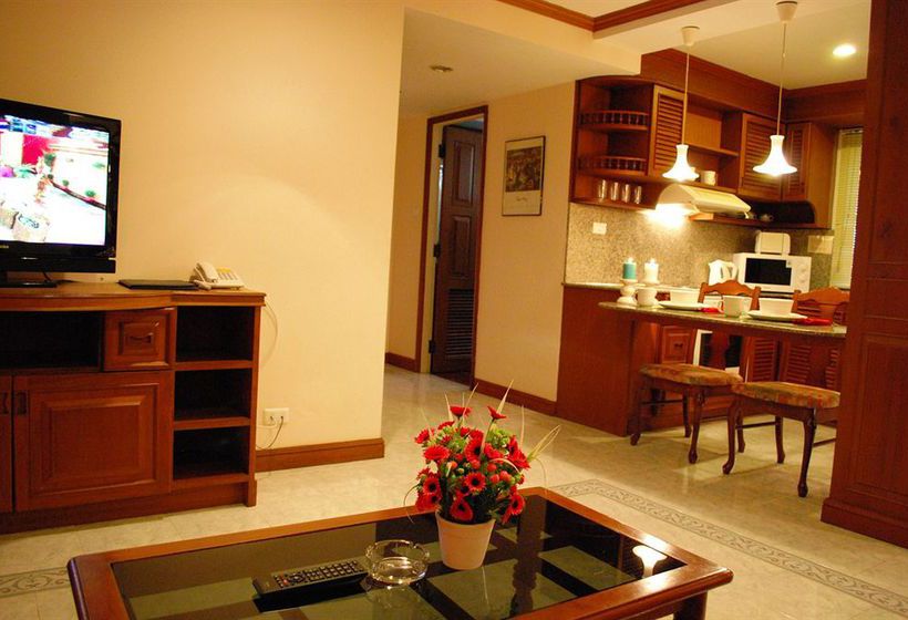 Hotel The Residence Garden 2