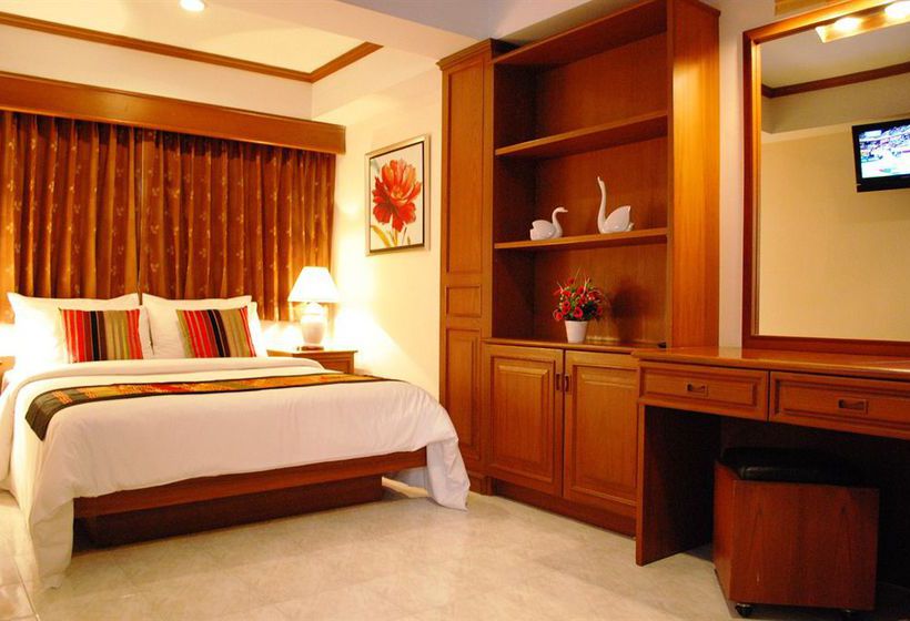 Hotel The Residence Garden 4