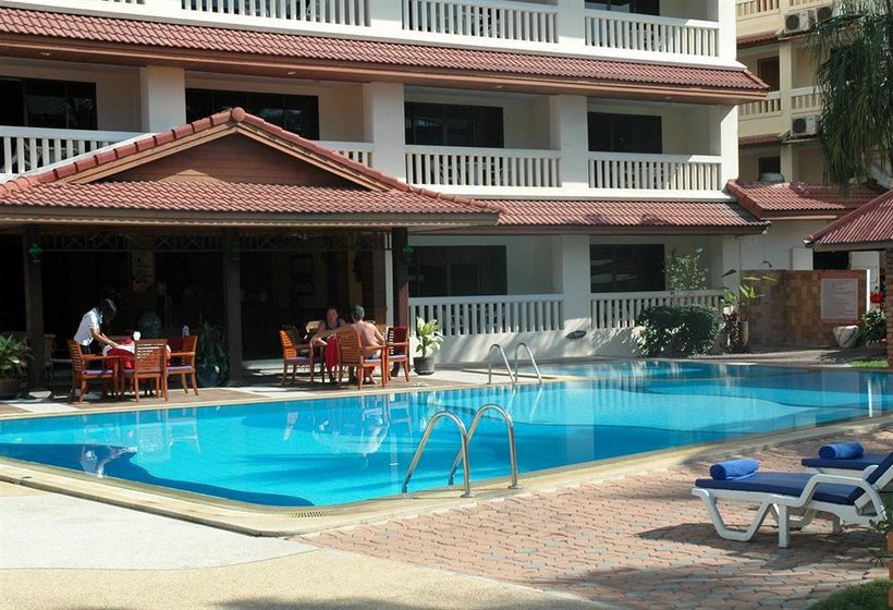 Hotel The Residence Garden 6