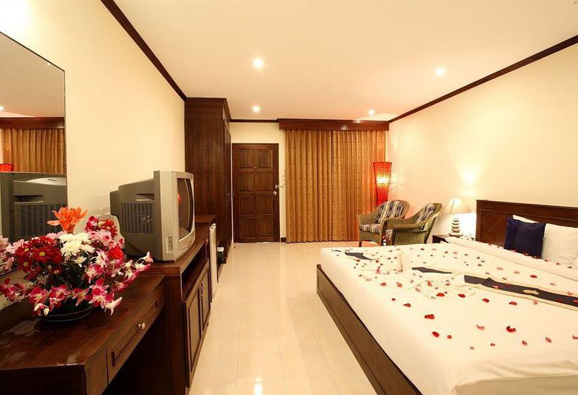 Hotel Andaman Seaside Resort