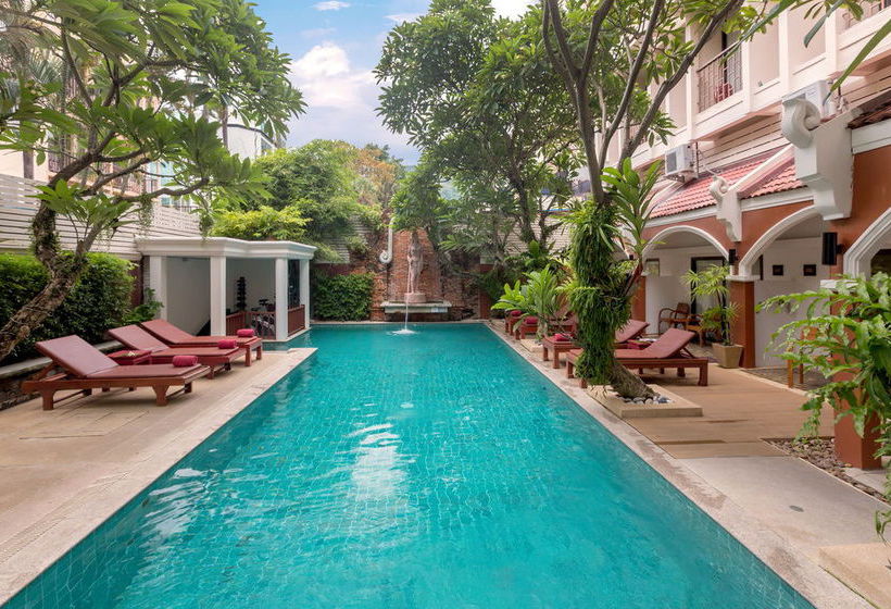 Patong Premier Resort 12