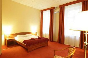 Azimut Hotel Samara 3