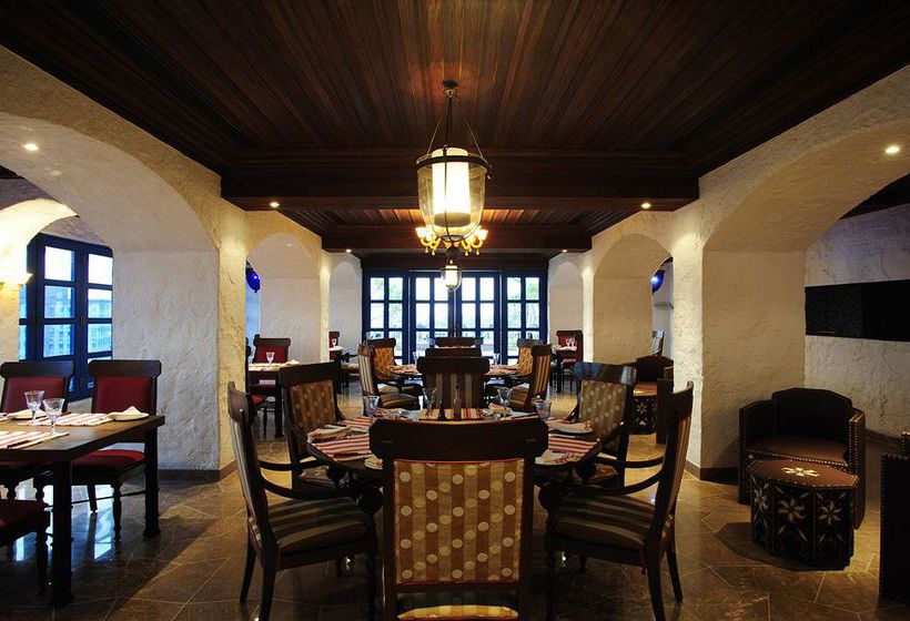 Hotel Taj Club House 1