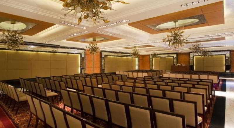 Hotel Taj Club House 16