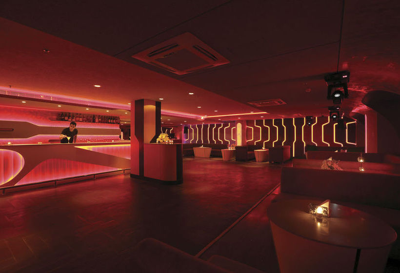 Hotel Radisson Jaipur City Center 16