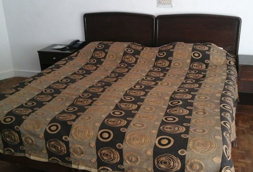 Hotel Dev Cottages 15