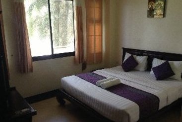 Hotel Baan Andaman 15