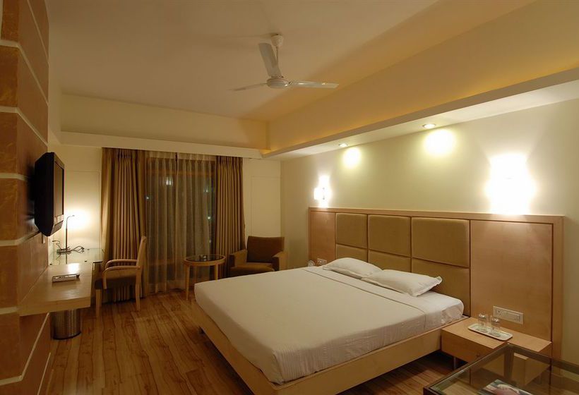 Hotel Cambay Sapphire Gujarat